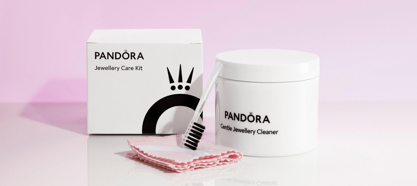 Cómo cuidar tus joyas de plata de Pandora 